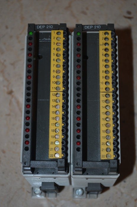 Lot of 2 AEG Modicon DEP 210 Input Module 6728-042.278925 8x 115VAC