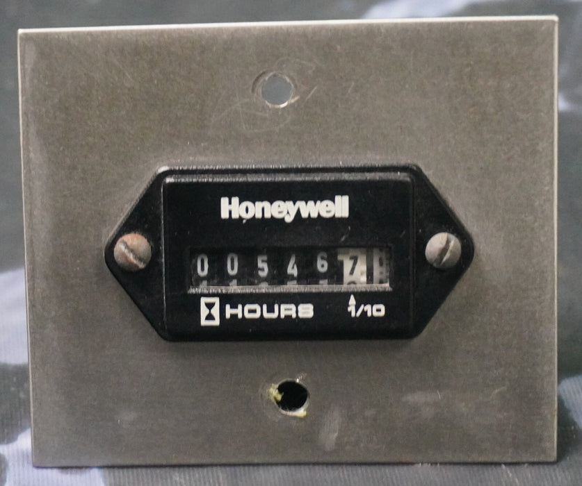 Used Honeywell 20001 Elapsed Time Indicator 12296*