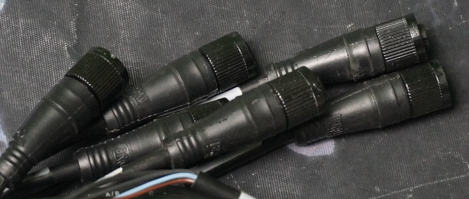(6) Pieces HYDE PARK AC130 CONNECTOR CABLE 6 Foot Cable