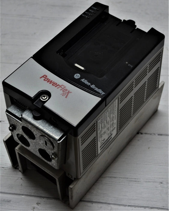 Allen-Bradley 20AD3P4A0AYNNNC0 PowerFlex 70 2 HP 480VAC FRN:5.001 2016 Low Hours