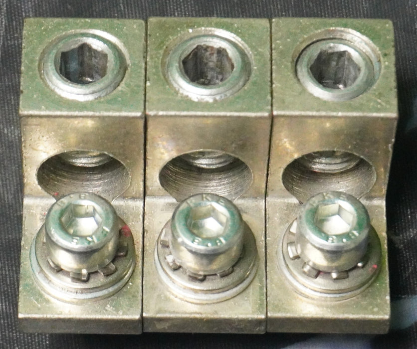 (3) ILSCO TA-300 D3379 Aluminum Mechanical Lug 300MCM-6 CU9