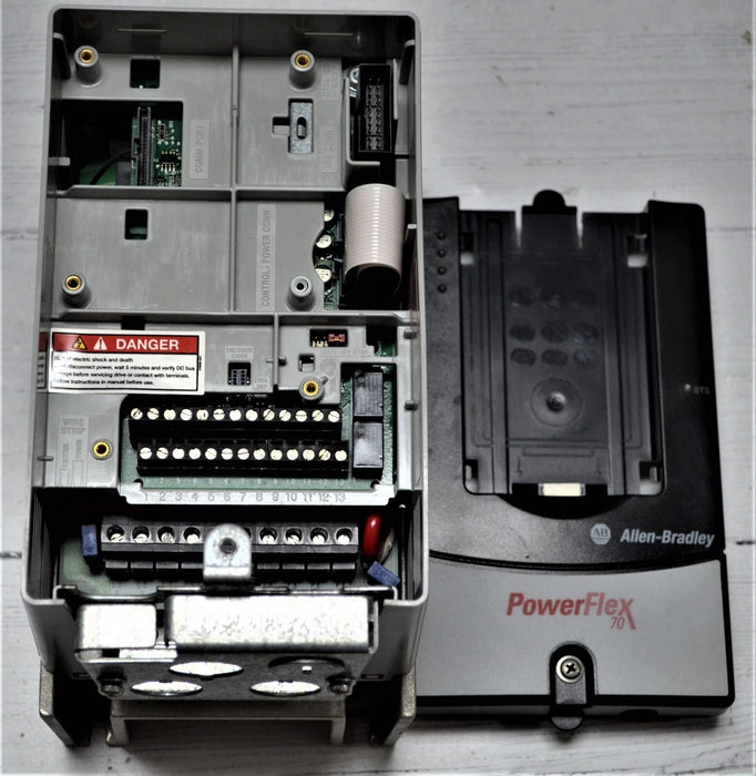Allen-Bradley 20AD3P4A0AYNNNC0 PowerFlex 70 2 HP 480VAC FRN:5.001 2016 Low Hours