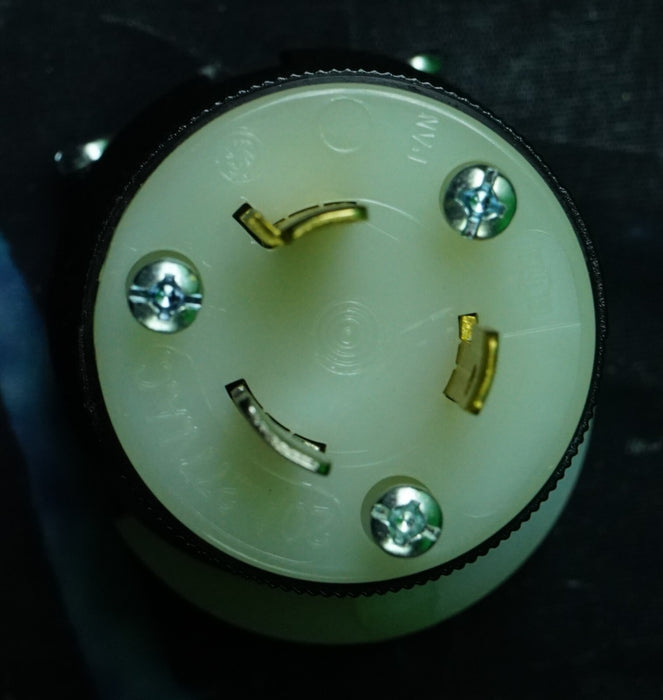 New HUBBELL HBL2331 TWIST-LOCK Plug 20A NEMA L7-20P