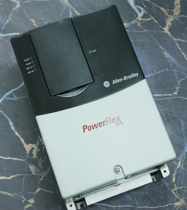 Allen-Bradley 20AD011A0AYNARNN PowerFlex 70 7.5HP 480 VAC FRN:2.002