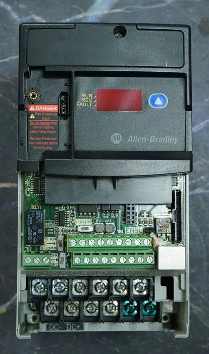Allen-Bradley 22D-D4P0N104 PowerFlex 40P 2 HP Drive Tested Good FRN:1.01