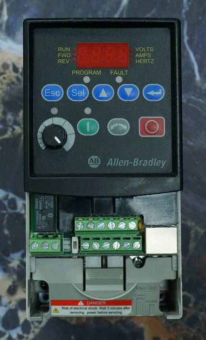 Allen-Bradley 22A-D1P4N104 PowerFlex 4 1/2HP Tested Good FRN:6.01