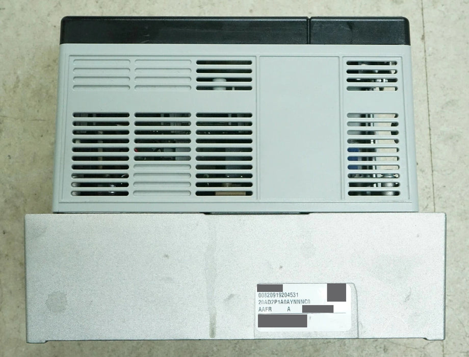 Allen-Bradley PowerFlex 70 1 HP 20AD2P1A0AYNNNC0 480 VAC FRN 5.001 Tested Good