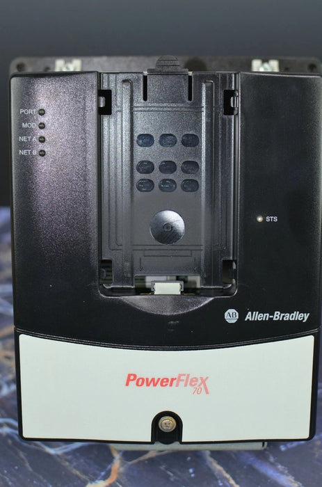 Allen-Bradley 20AD5P0F0AYNNNNN PowerFlex 70 3 HP 480 VAC Tested Good FRN2.009**