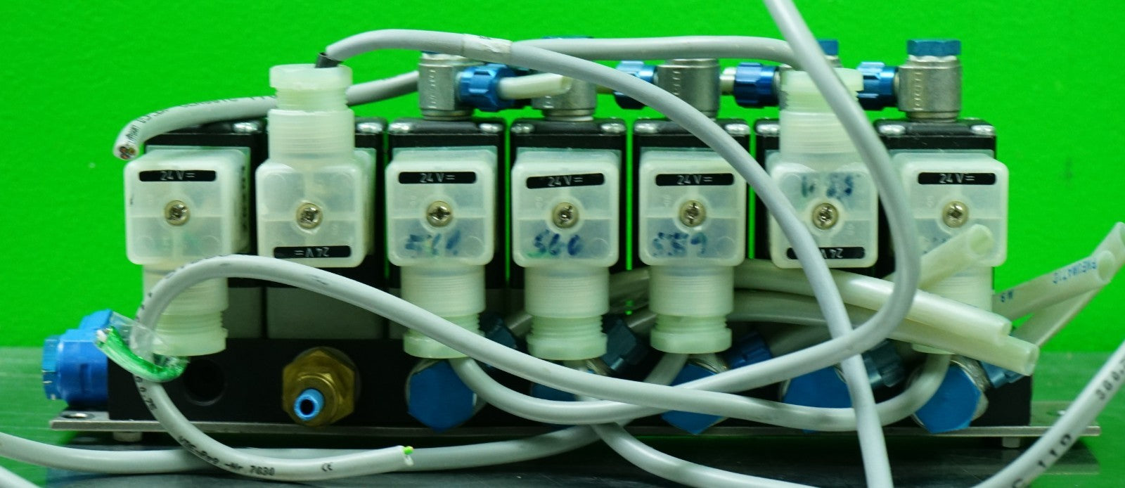 GEMO VALVE BANK WITH 7 VALVES 3-CH-6343, TYPE 326-1