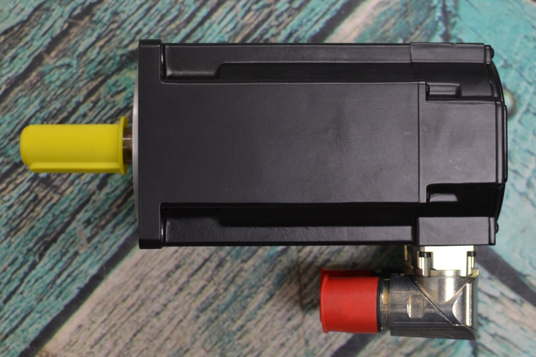 KOLLMORGEN AKM42H-BKCNAB00 SERVO MOTOR