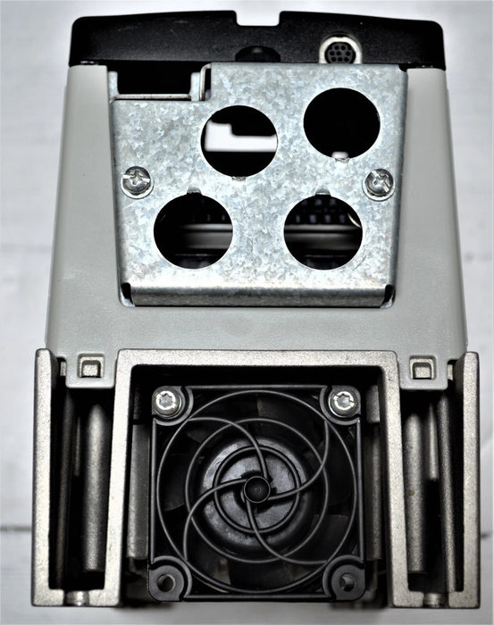 Allen-Bradley 20AD3P4A0AYNNNC0 PowerFlex 70 2 HP 480 VAC 3.4 AC Drive FRN:5.001