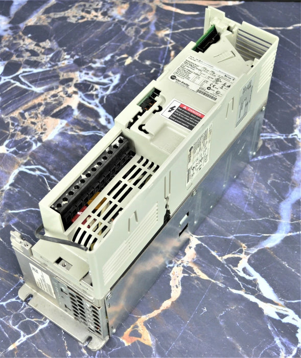 Allen-Bradley PowerFlex 700  1 HP 20BD2P1A0AYNAND0 CORE ONLY Clean Tested Good