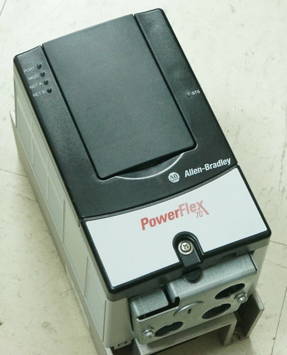 Allen-Bradley 20AD3P4A0AYNNNC0 PowerFlex 70 2HP Low Hours Tested Good FRN:5.001