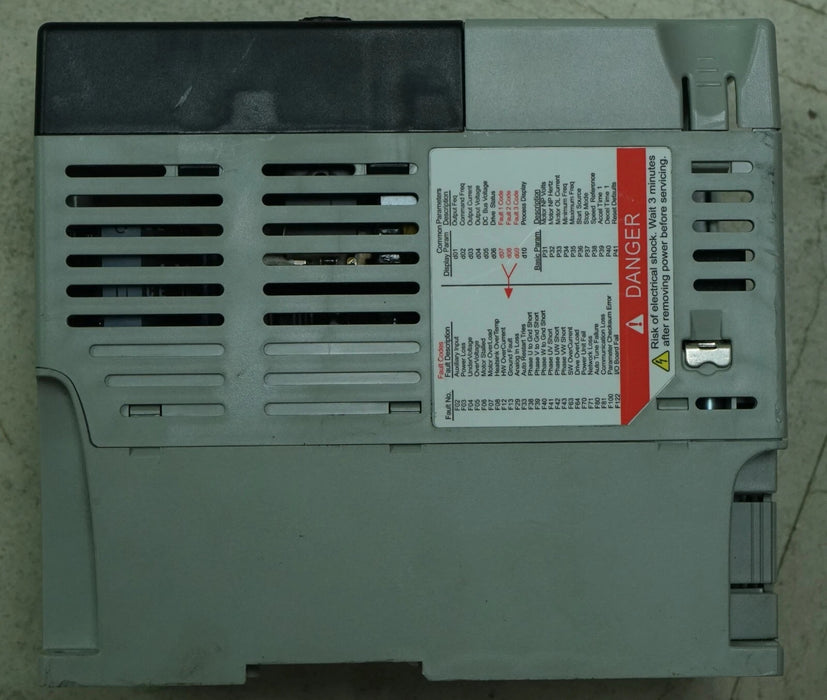 Allen Bradley PowerFlex 4 1/2HP 22A-D1P4N104 Series A Tested Good FRN:4.02