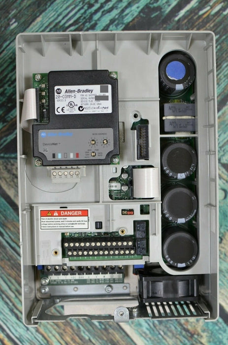 Allen-Bradley 20AD011A3AYNADC0 PowerFlex 70 VFD 7.5 HP 480 VAC 3 PH