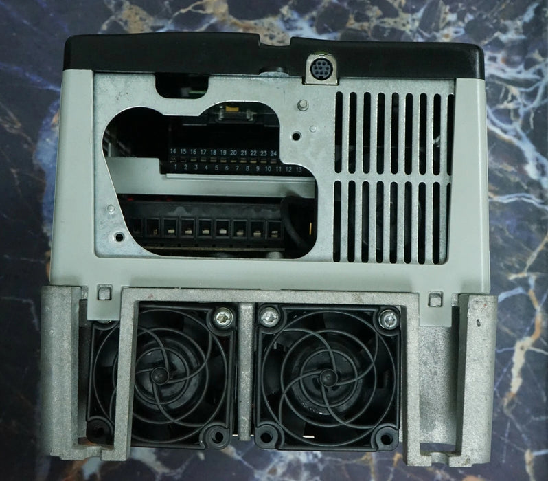 Allen-Bradley 20AD014A3AYNANC0 PowerFlex 70 10HP 480 VAC FRN:2.001 Tested Good
