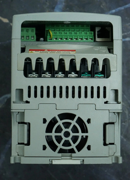 Allen-Bradley 22D-D4P0N104 PowerFlex 40P Drive 2HP Ser. A Zero Hours FRN:2.01