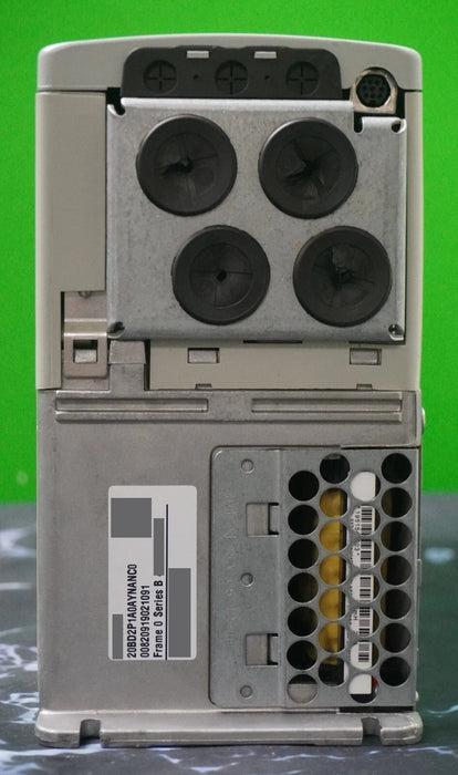 Allen-Bradley PowerFlex 700 1 HP 20BD2P1A0AYNANC0 Ser. B 480 VAC FRN:9.001