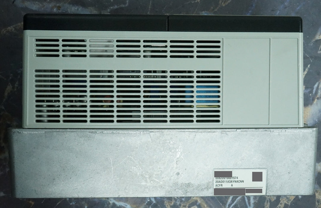 Allen-Bradley 20AD011A3AYNACNN PowerFlex 70 7.5 HP 480VAC Series A FRN:2.005