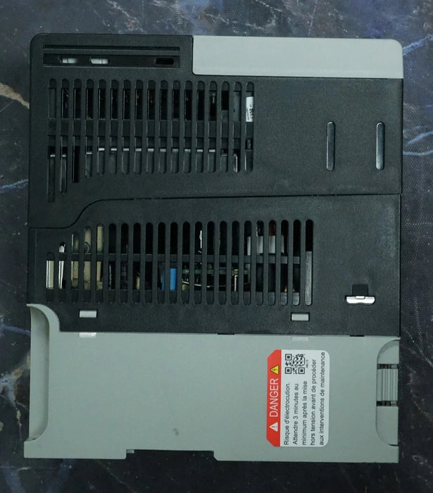 Allen-Bradley 25B-D1P4N104 PowerFlex 525 Low-Hr 1/2HP Series A FRN:5.001 Tested