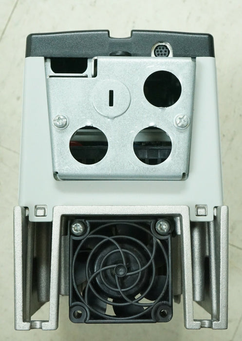 Allen-Bradley 20AD3P4A0AYNNNC0 PowerFlex 70 2HP Low Hours Tested Good FRN:5.001