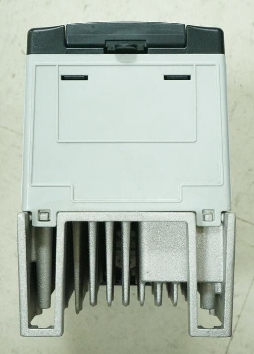 Allen-Bradley 20AD3P4A0AYNNNC0 PowerFlex 70 2HP Low Hours Tested Good FRN:5.001
