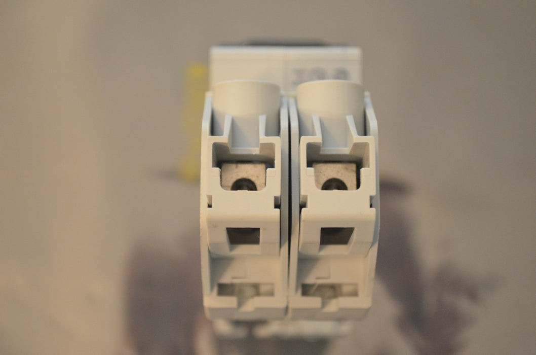 Schneider Electric Multi 9 C60 2P C2A Breaker 480Y/277V Broken Tab