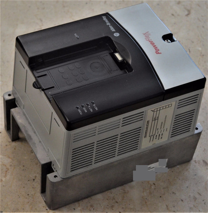 Allen-Bradley PowerFlex 70 1 HP 20AD2P1A2AYNANNN 480VAC FRN: 2.005 Tested Good*
