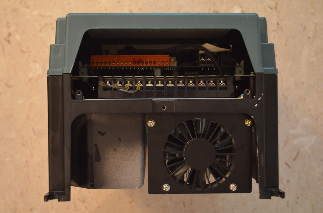 Reliance Electric 2GU41001 AC VS Drive GP-2000 460V 2.5A 50/60HZ 3PH Tested Good