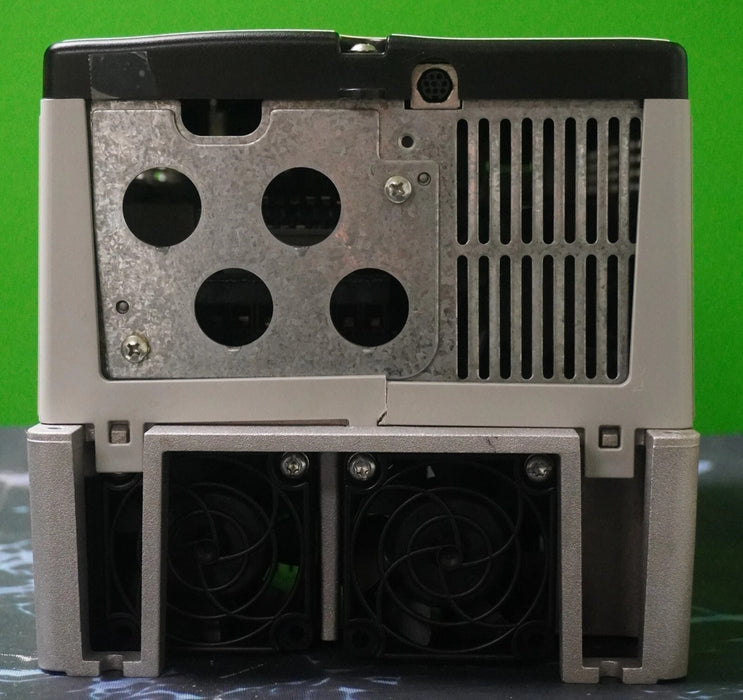 Allen Bradley PowerFlex 70 5HP 20AB015A3AYNANG0 240VAC FRN:5.001