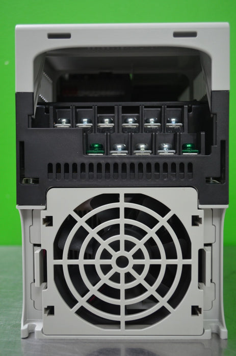 Allen-Bradley 25B-D030N104 PowerFlex 525 20HP Series A FRN: 5.001 2 Available