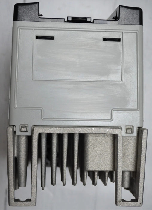 Allen-Bradley 20AD3P4A0AYNNNC0 PowerFlex 70 2 HP 480 VAC 3.4 AC Drive FRN:5.001