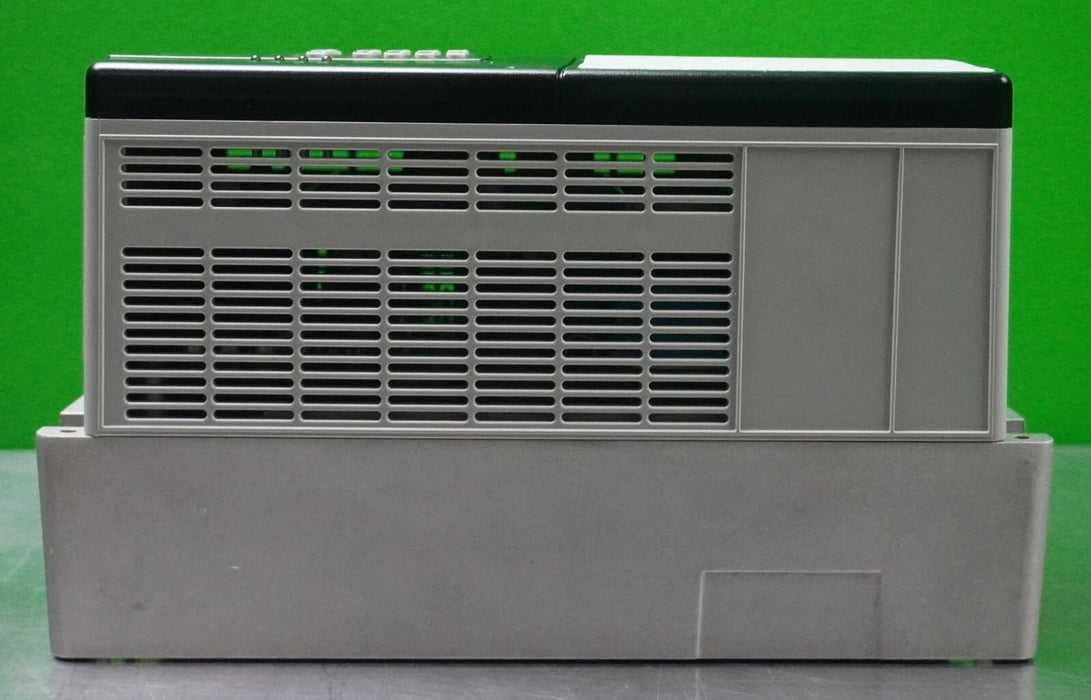 Low Hours Allen-Bradley PowerFlex 70 5HP 20AB015A3AYNANC0 240VAC FRN:3.003