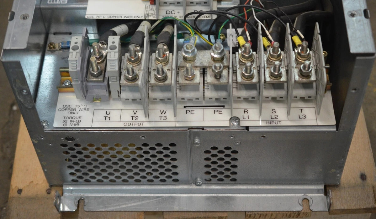 Allen-Bradley 20BD180A2ANNAND0 PowerFlex 700 150HP Series B LOW HOURS Drive VFD