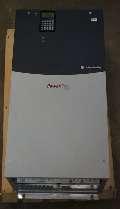 Allen-Bradley 20BD180A2ANNAND0 PowerFlex 700 150HP Series B LOW HOURS Drive VFD