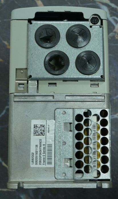 Allen Bradley PowerFlex 700 20BD5P0A0AYNANC0/B  3HP 480 VAC FRN:4.002