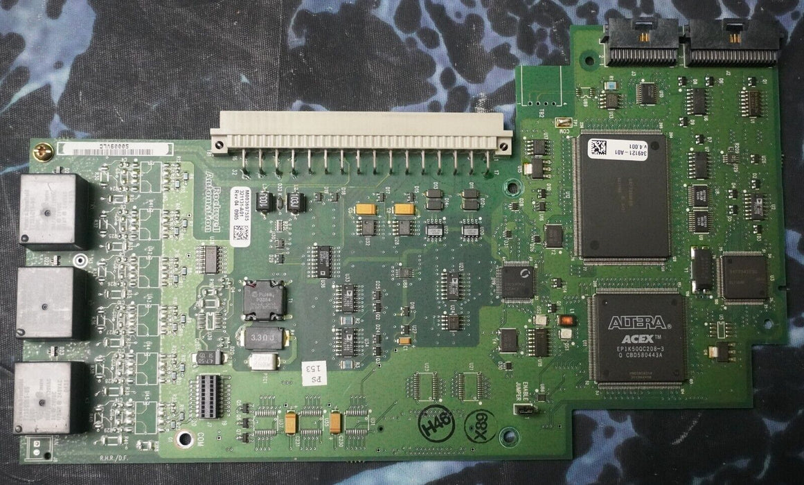 Allen-Bradley 321131-A02  Powerflex 700 Control Board Tested