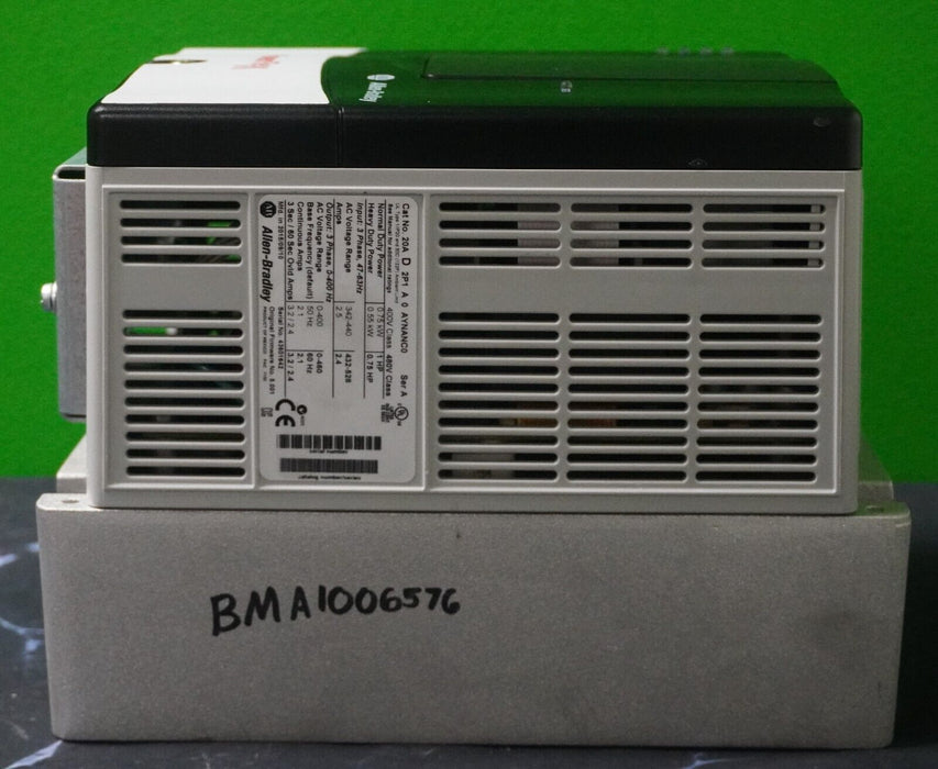 Zero Hr Allen-Bradley PowerFlex 70 1HP 20AD2P1A0AYNANC0 480 VAC FRN:5.001