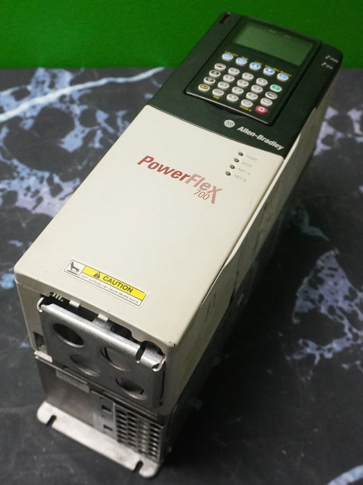 Allen-Bradley PowerFlex 700 5 HP 20BD8P0A3AYNANC0 480 VAC FRN:9.001