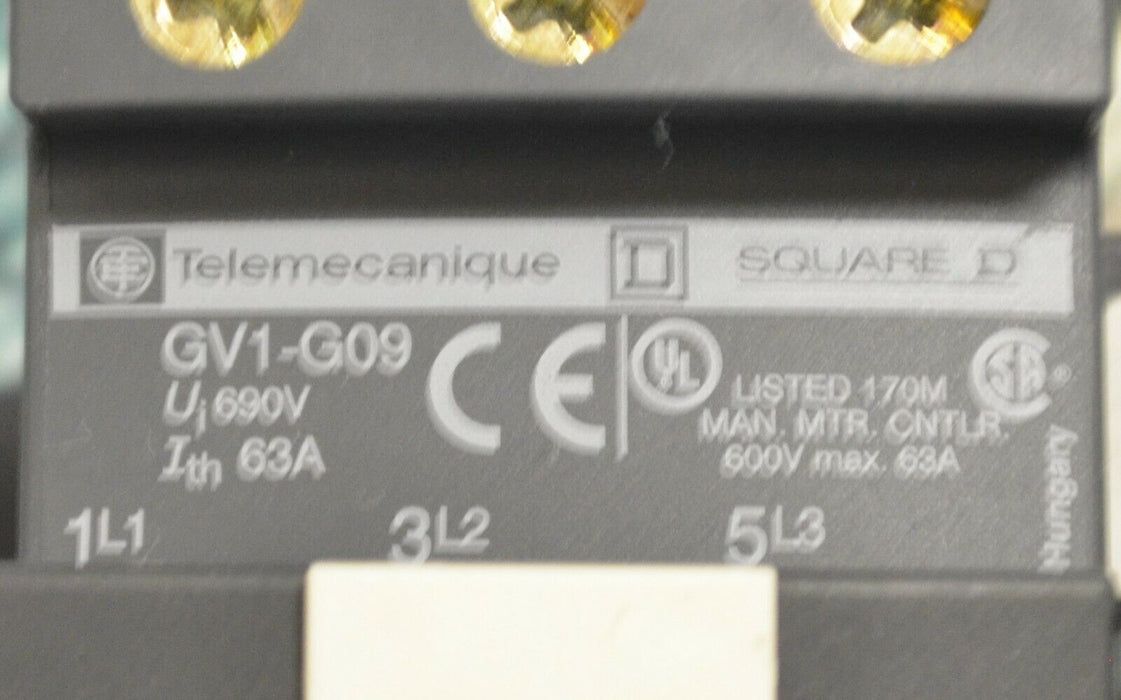 Schneider Electric LRD32 Relay W/ Telemecanique LAD7B106 Terminal Block