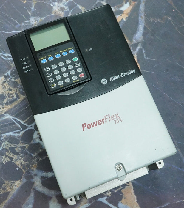 Low Run Hours Allen-Bradley PowerFlex 70 10HP 20AD014A3AYNAEG0 480VAC FRN:5.001