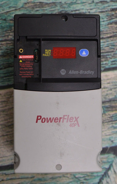 2019 22D-D4P0N104 Allen Bradley PowerFlex 40P Drive 2 HP Series A Tested Good