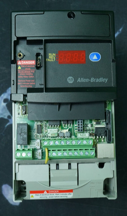 Allen Bradley 22D-D6P0N104 PowerFlex 40P 3HP Series A Tested Good FRN:2.01