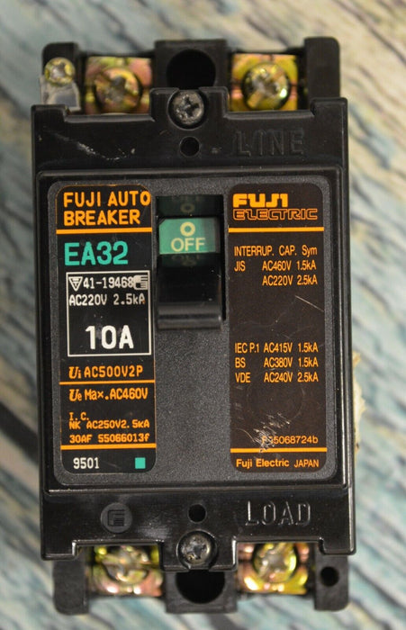 Fuji Electric Auto Breaker EA32 10A BB2AEA-010 Clean