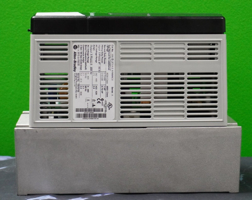 Low Hrs Allen-Bradley 20AD2P1A0AYNNNC0 PowerFlex70 1HP Series A FRN:5.001 Tested