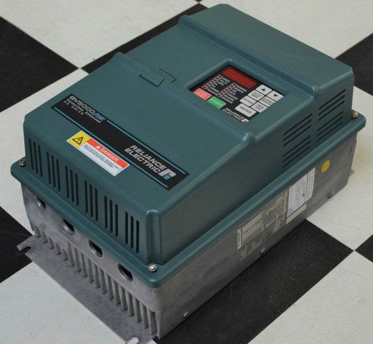 RELIANCE ELECTRIC GV3000/SE 25 HP 25G4160 VER. 6.04 AC DRIVE LOW RUN TIME TESTED