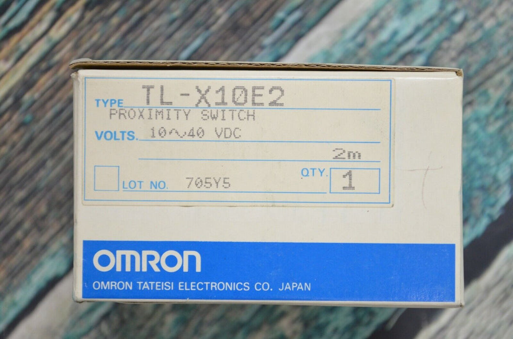 New In Box OMRON TL-X10E2 Proximity Switch Quantity 10 - 40 VDC 2M