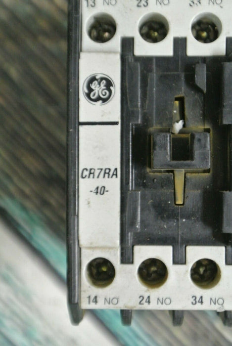 GE General Purpose Contactor, CR7RA 20AMP, 3 Phase, 600 VAC