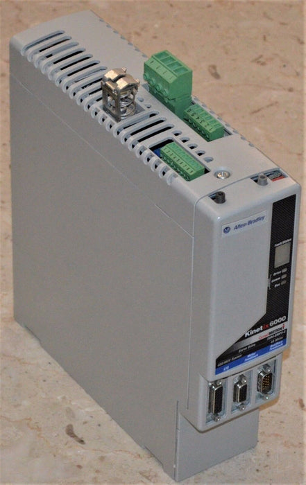 ALLEN-BRADLEY KINETIX 6000 2094-BMP5-S AXIS MODULE 4 AMPS 480 VAC FRN: 1.92