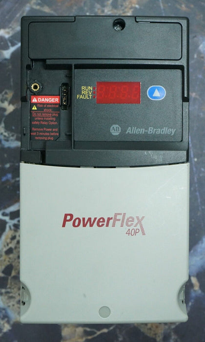 Low Hours 2017 Allen Bradley 22D-D2P3N104 PowerFlex40 Firmware 2.01 Series A